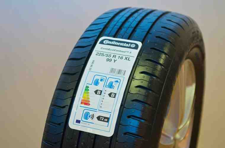 Conti Contact 5 tyre 