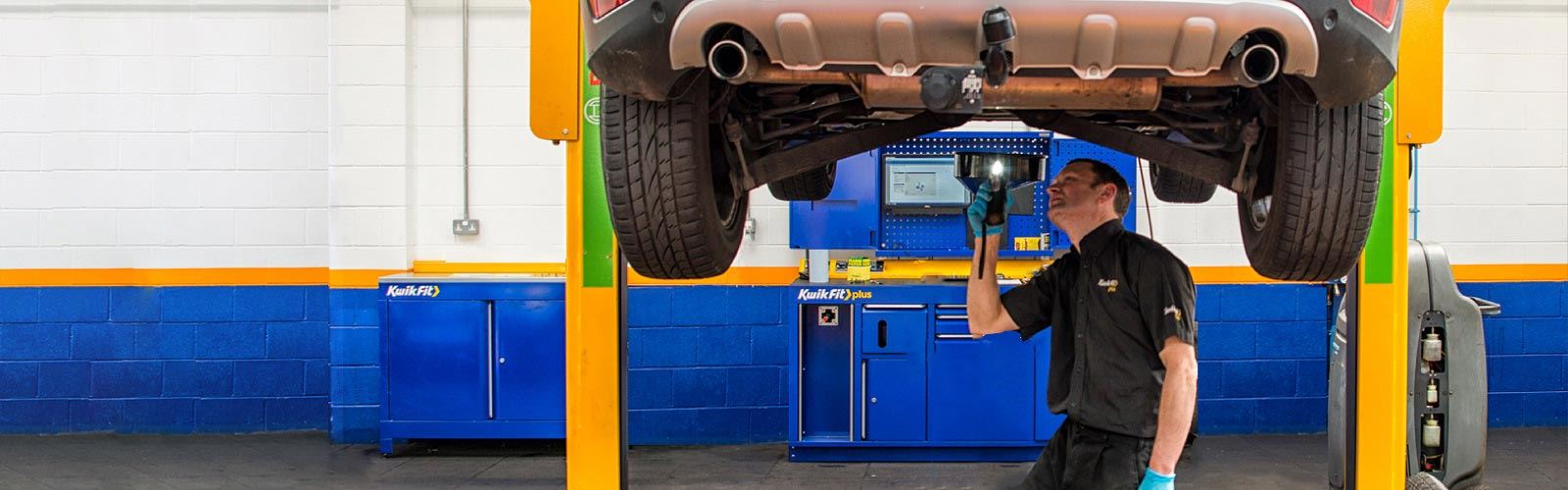 Tyres, brakes, car servicing, exhausts and MOT testing Kwik Fit