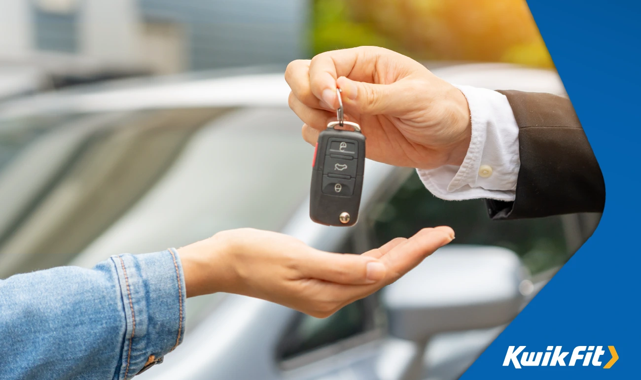 Exchange of car ownership and keys