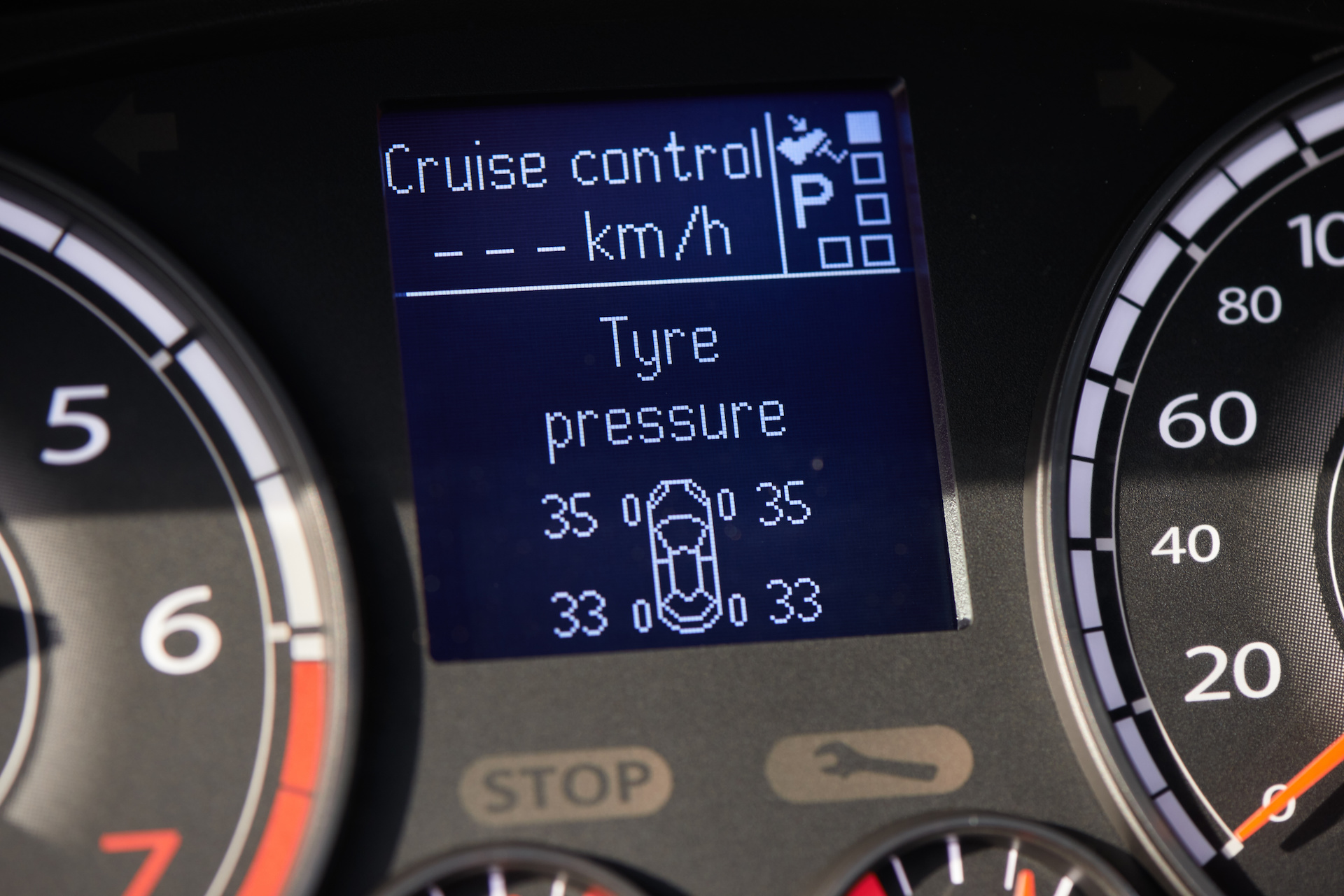Tyre pressure on the dashboard of a vehicle.