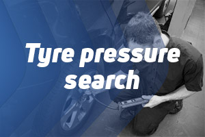 Checking tyre pressure